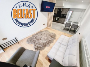 LMK, spacious 1 bedroom Ground floor Apartment, EV charger, Free parking Wi-fi, Great location